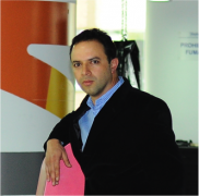 Luis Eduardo Ortiz